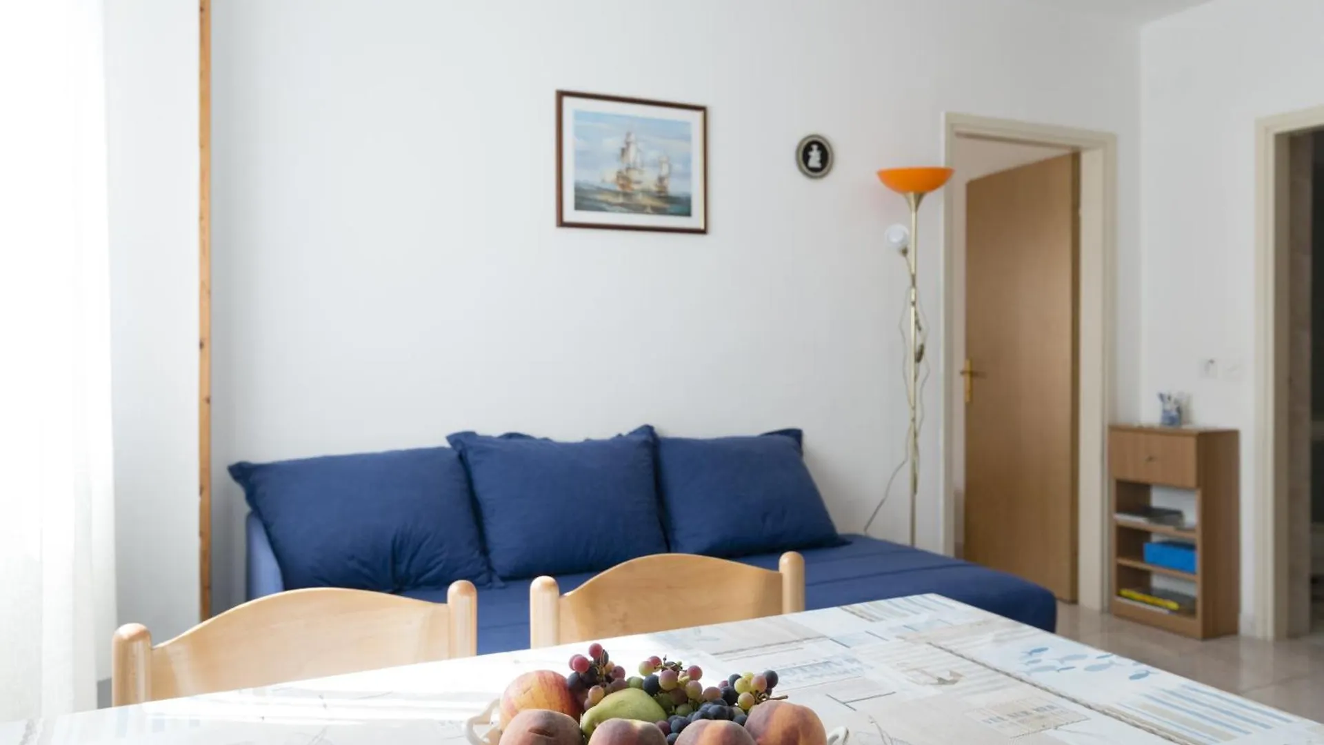 Apartments With A Parking Space Umag - 22814